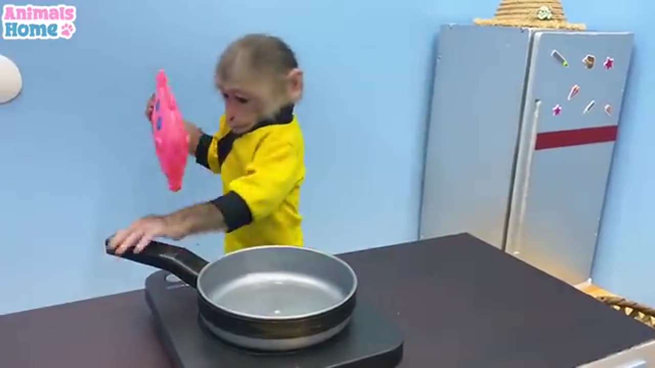 🍍🍼🍼🍲🍩 obedient helps dad with housework🍼🍲