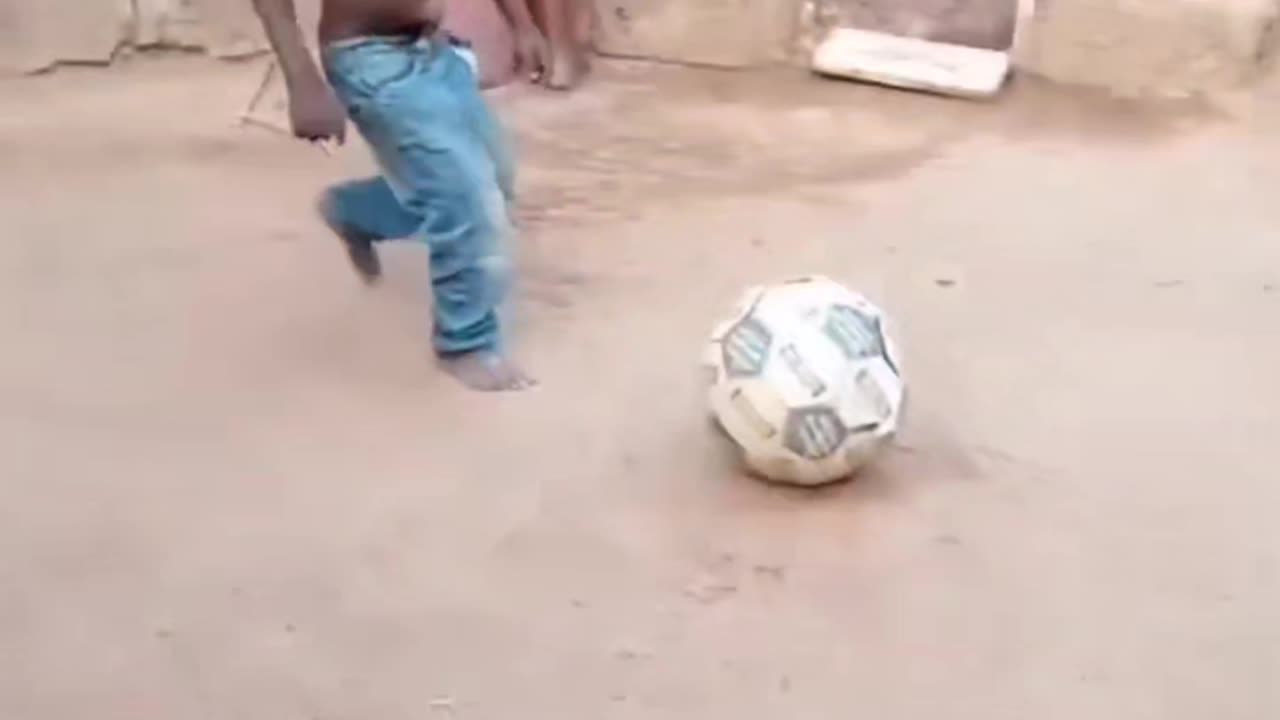 Little boy missed his Kick 😂