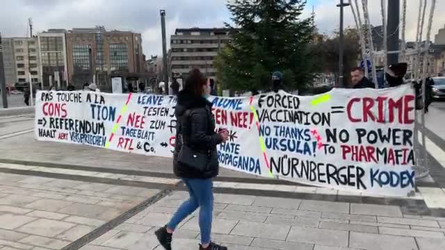 Luxembourg protest for Freedom today, while police are deployed to arrest them