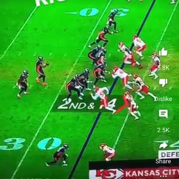 Yeah il ruin football for them, should be standing up for dead Americans and Freedom over tyranny!