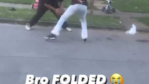 He got some moves🙈