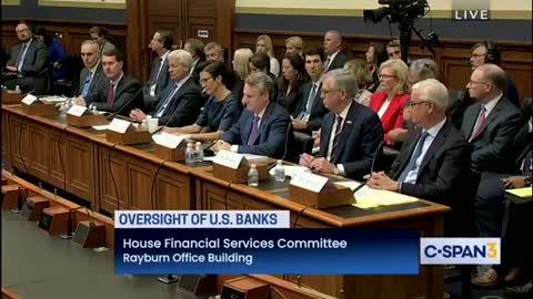 Rep. RashidaTlaib challenges bank CEOs to agree to stop funding fossil fuels, She's rejected