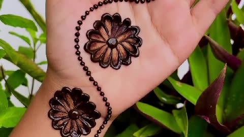 DIY Mehandi Design