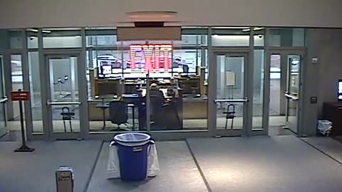 8487OHOB01Atrium_2021-01-06_16h20min01s283ms.mp4