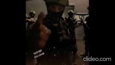 Muslim soldiers in the Israeli 🇮🇱 Army send a message to Hamas...