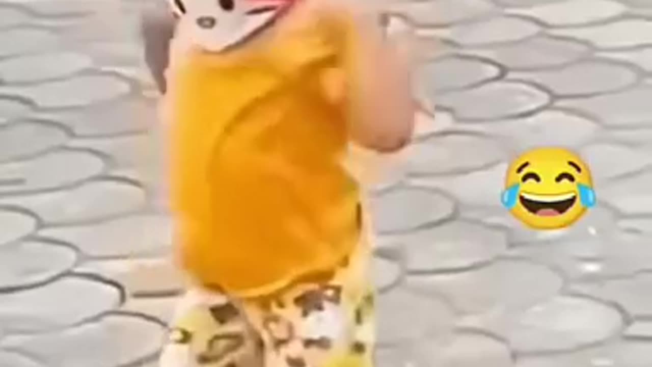 Kid dance