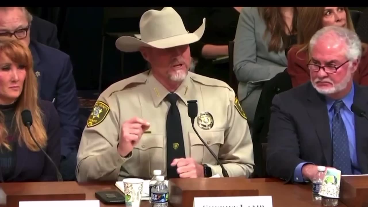 Sheriff Mark Lamb of Pinal County Arizona puts the border crisis blame on Biden.