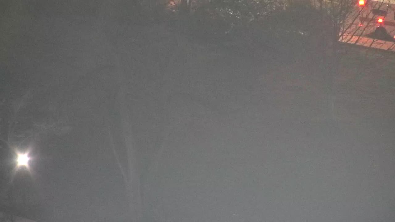 Camera0901USCDLADomeSouth_2021-01-06_Starting_at_22h00min02s753ms.mp4