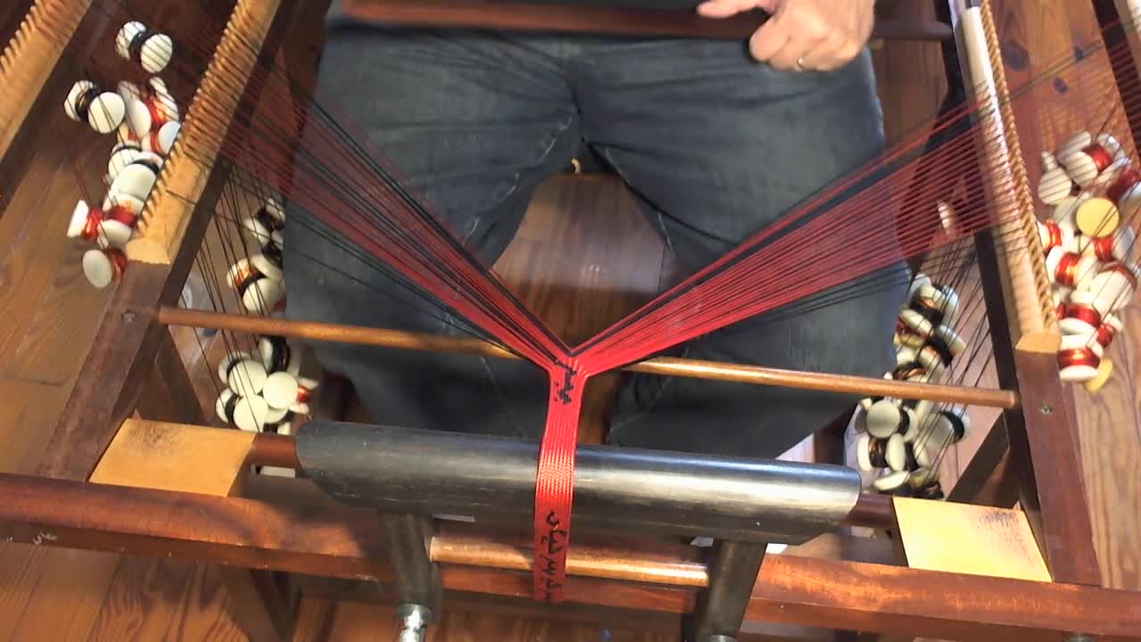 Kumihimo - Takadai Pickup Braid part 3