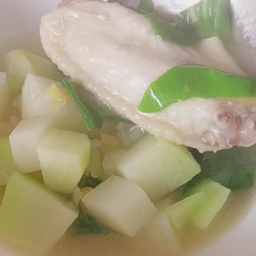 Tinolang Manok Recipe. Chicken soup! #chickenrecipe #souprecipe #cooking #homecooked #food