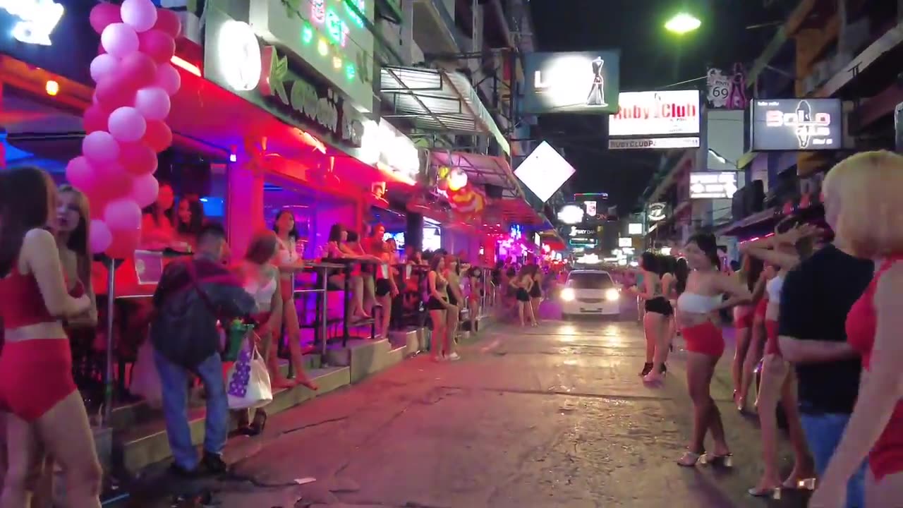 A Weekend In Pattaya Thailand