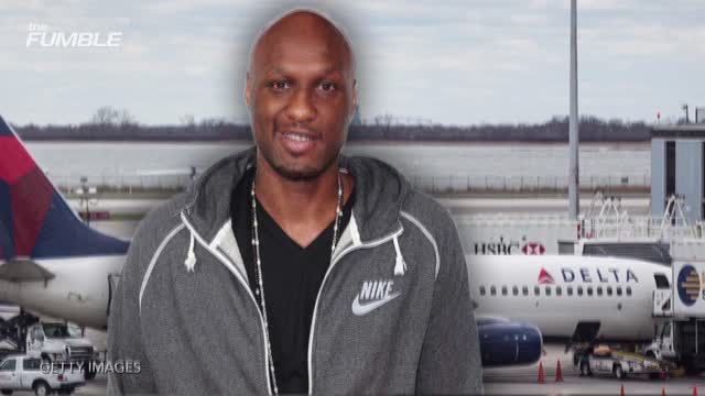 Lamar Odom Thrown Off Plane For Being Drunk & Puking Everywhere