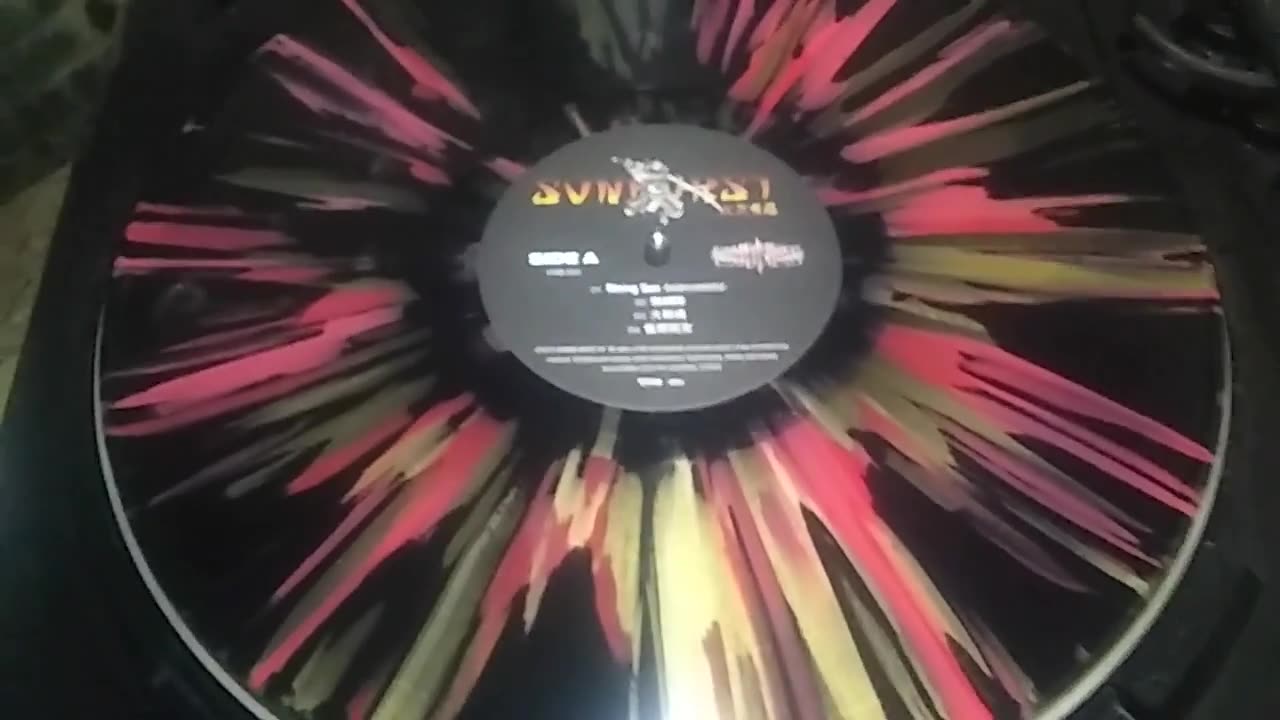 Loudness Sunburst Vinyl