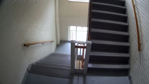 3883FHOB03Stair7_2021-01-06_14h02min05s160ms.mp4