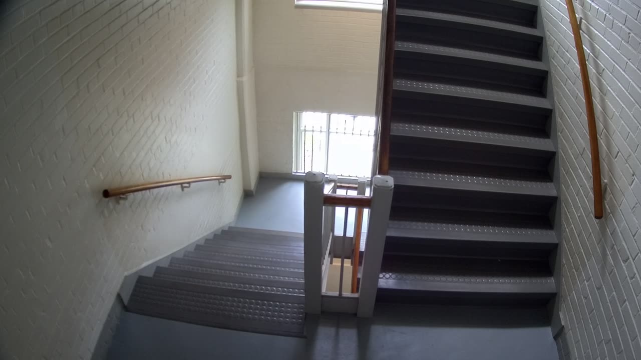 3883FHOB03Stair7_2021-01-06_14h02min05s160ms.mp4