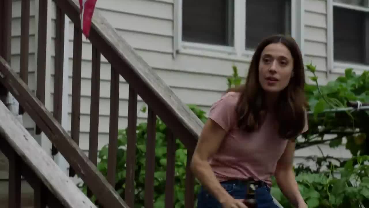 Burgess Decides to Move in with Ruzek _ NBC’s Chicago PD