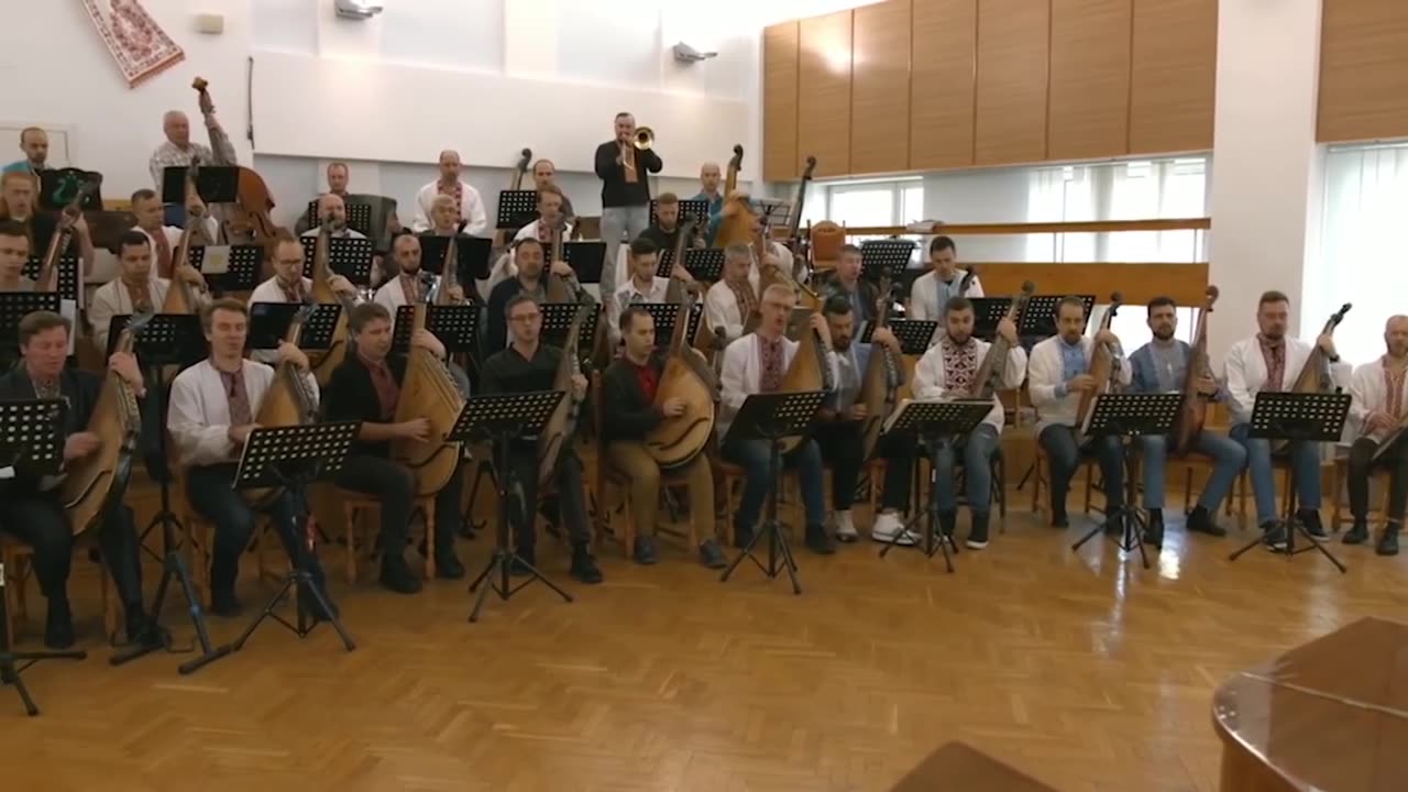 All Ukraine sings Bandera song1
