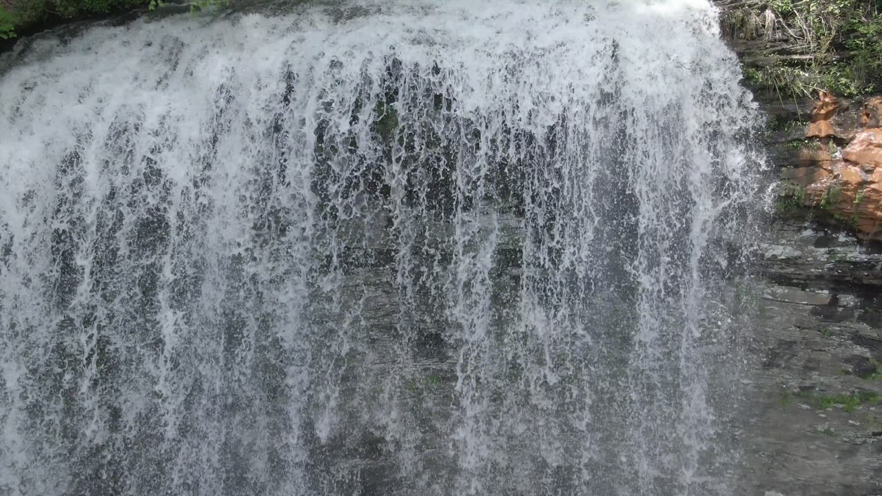 Mesmerizing Waterfall: A Relaxing and Breathtaking Visual Experience