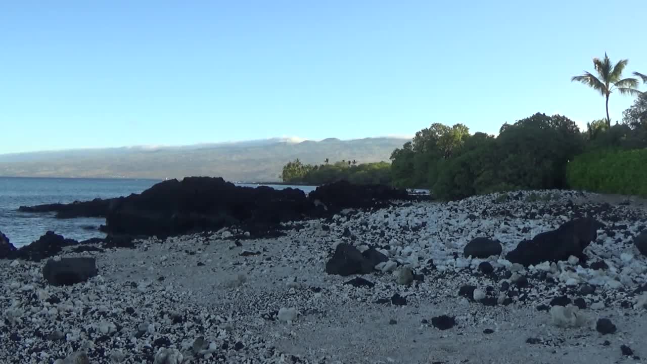 Waimea, HI — Holoholokai Beach Park