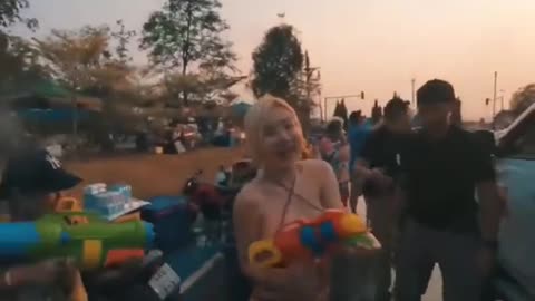 WOW, WOW, ...DJ SODA - SO CUTE