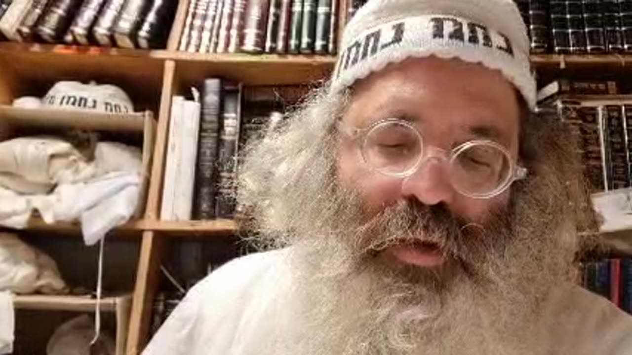 אין משקין שתי סוטות כאחת ואין מטהרין שני וכו' לפי שאין עושין מצות חבילות - שיר נ נח מסכת סוטה דף ח