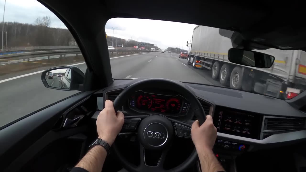 Audi A1 Sportback | POV Test Drive