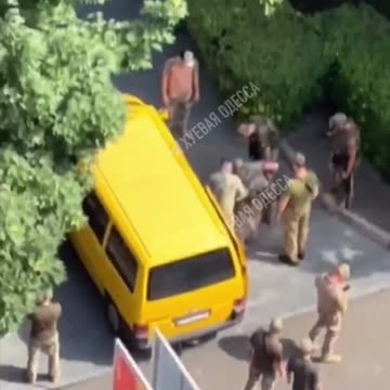 Zelensky's Mobilization Police ("Undertaker") kidnapping men from the streets for the meat grinder!