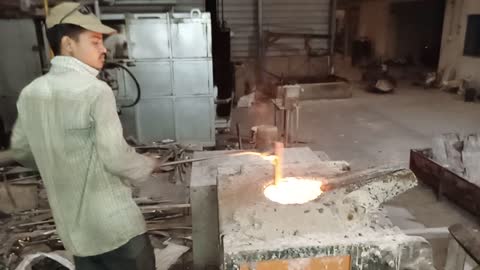 Indian manufacturing hardwork steel metal cast making investment casting