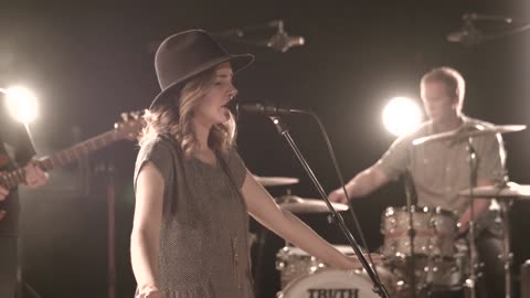 Kristene DiMarco - It Is Well (Live)