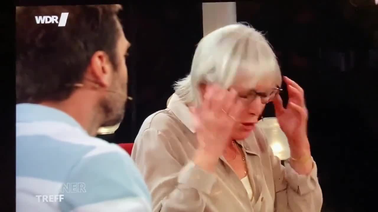 Heidelinde Weis über Massnahmenkritiker: Zu prügeln sind diese Menschen