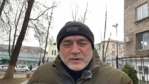 Ieși de pe internet! Pune mâna pe carte!