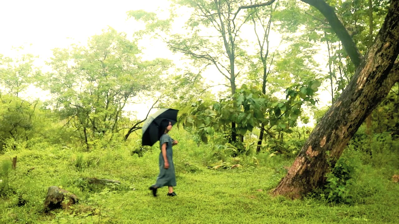 My Litle women and umbrella cinematic