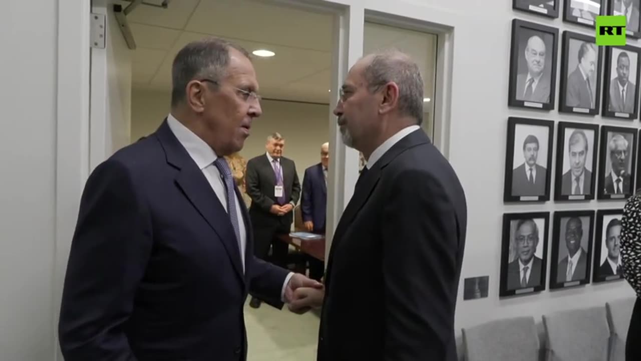 ‘Lots of crazy people here’ | Lavrov meets Jordanian FM in New York