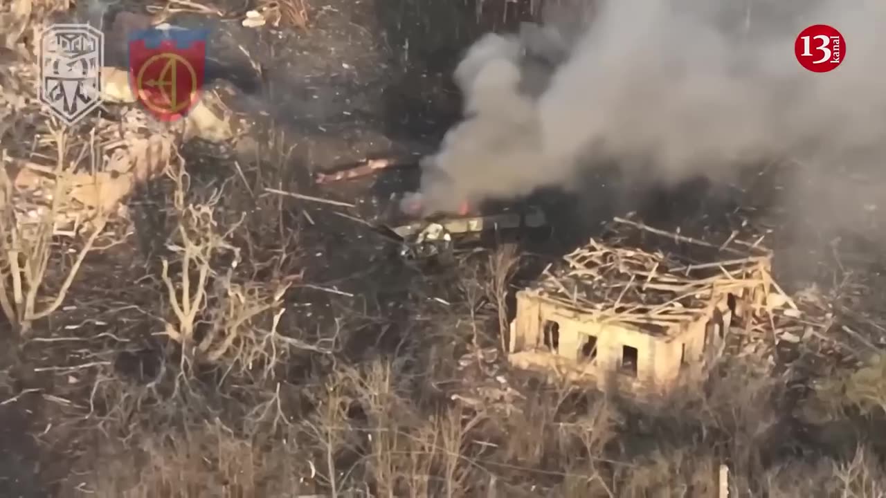 Strong blast in Russian 2S9 "Nona" self-propelled mortar loaded with ammunition