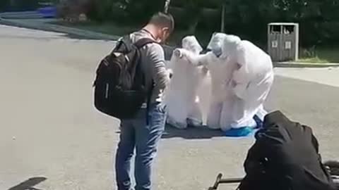 A cheap production from Chinese Communist Party. Covid scam edition