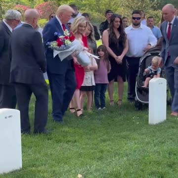Harris/Biden MIA for Fallen Heroes 🇺🇸💔 But @realDonaldTrump Showed Up! 💪❤️