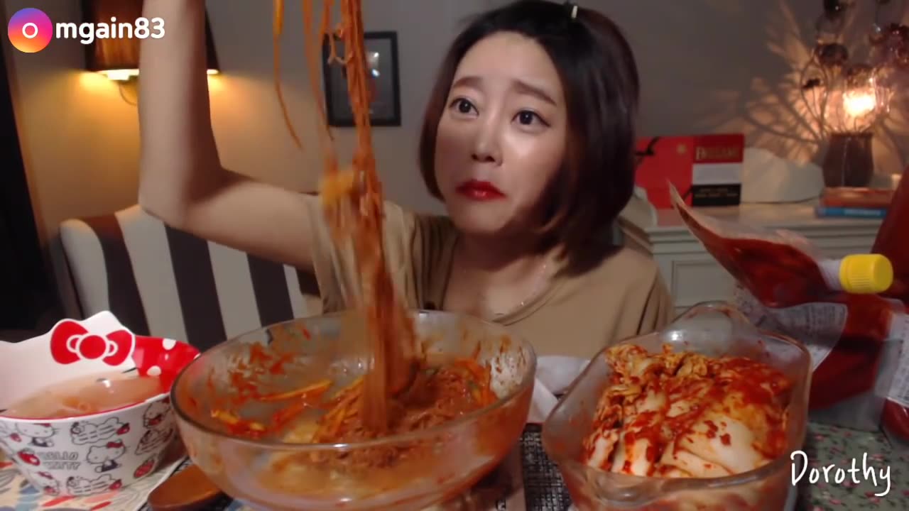 mukbang - spicycold noodles