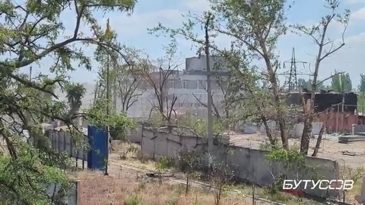 Street fights in Severodonetsk the tank of the Armed Forces is put forward for attack
