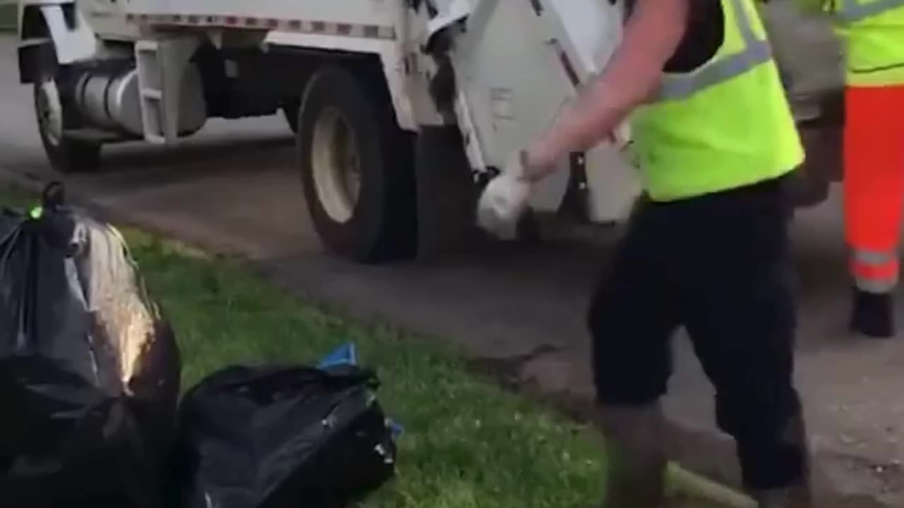 The end 😂😂😂 #funny #fails #shorts #reels #viral #fail #humorexpose