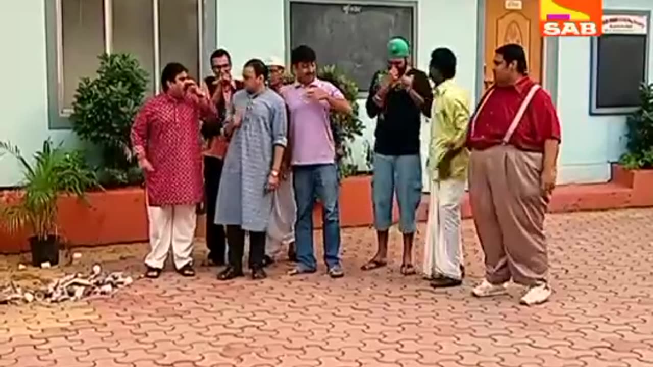 Tarak Mehta ka ooltah chashma Bhide and jethalal fighting comedy scene