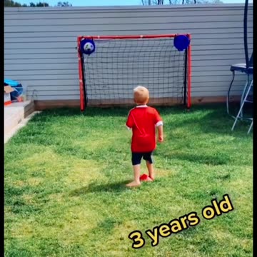 #football #kidsfootball#footballplayer #soccerlife #bekind #havefuntogether #trickshots