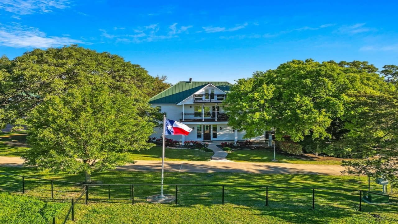 Real Estate Unhinged! @ 1007 Fm 390 Rd E, Brenham, TX