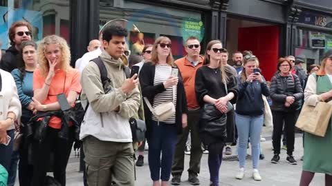 AMAZED ONLOOKERS when 17yr old STARTS SINGING -Bruce Springsteen -I'm On Fire (Allie Sherlock Cover)