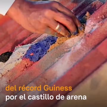 Un artista de la India construyó una escultura de arena para hacer un homenaje