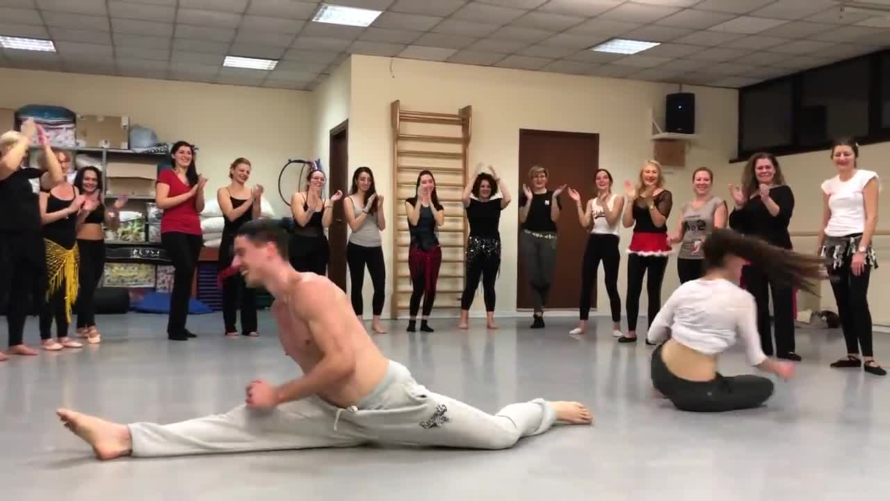 Giulio Dilemmi - Silvia Brazzoli - Special Christmas class in Italy