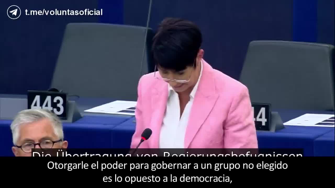 IGUAL QUE LOS PUTOS PARÁSITOS LEGISLADORES CHILENITOS...