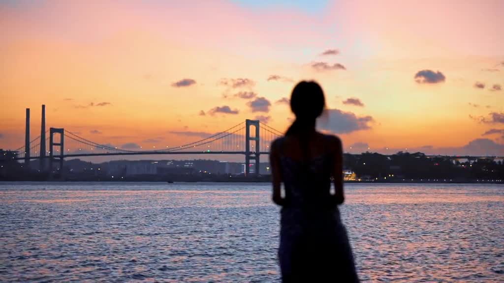 Want to watch the sunset with the person you like!
