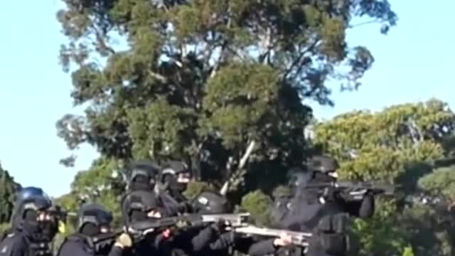 In AUSTRALIA negative posts but this must be posted DONT LET Daniel Andrews RE-ELECTED