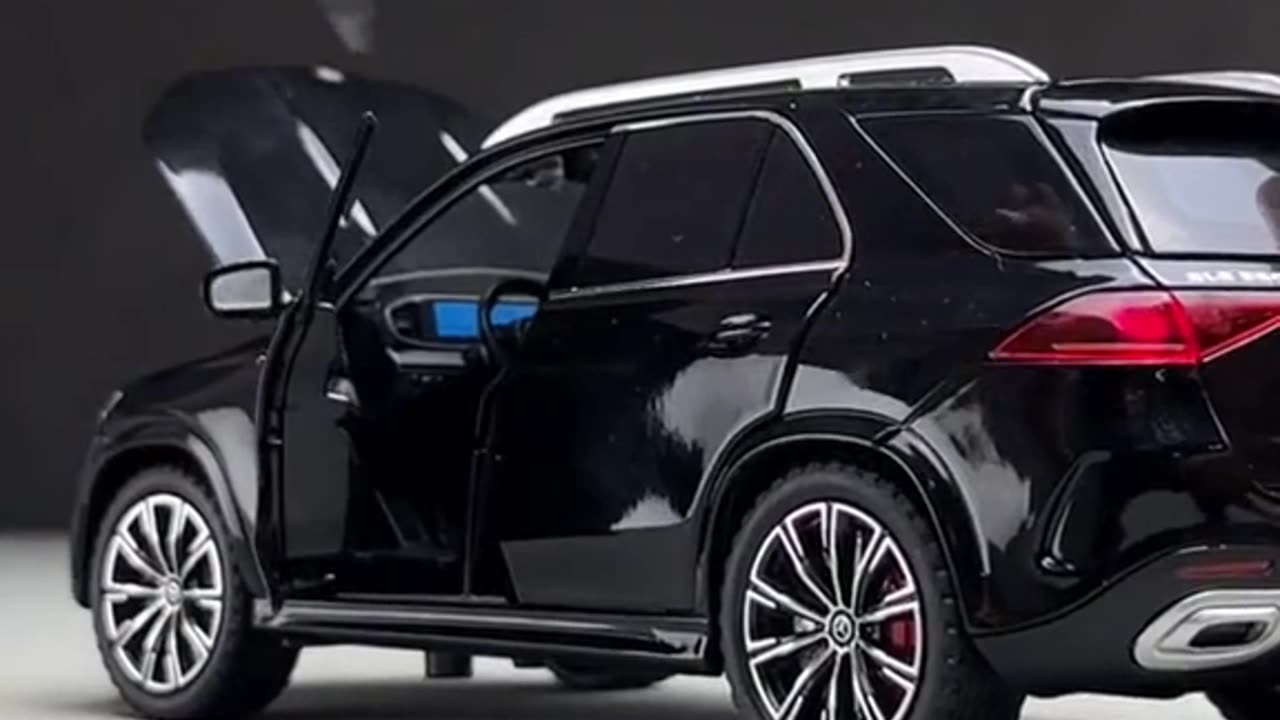 Check over this Mercedes-Benz SUV GLC Model