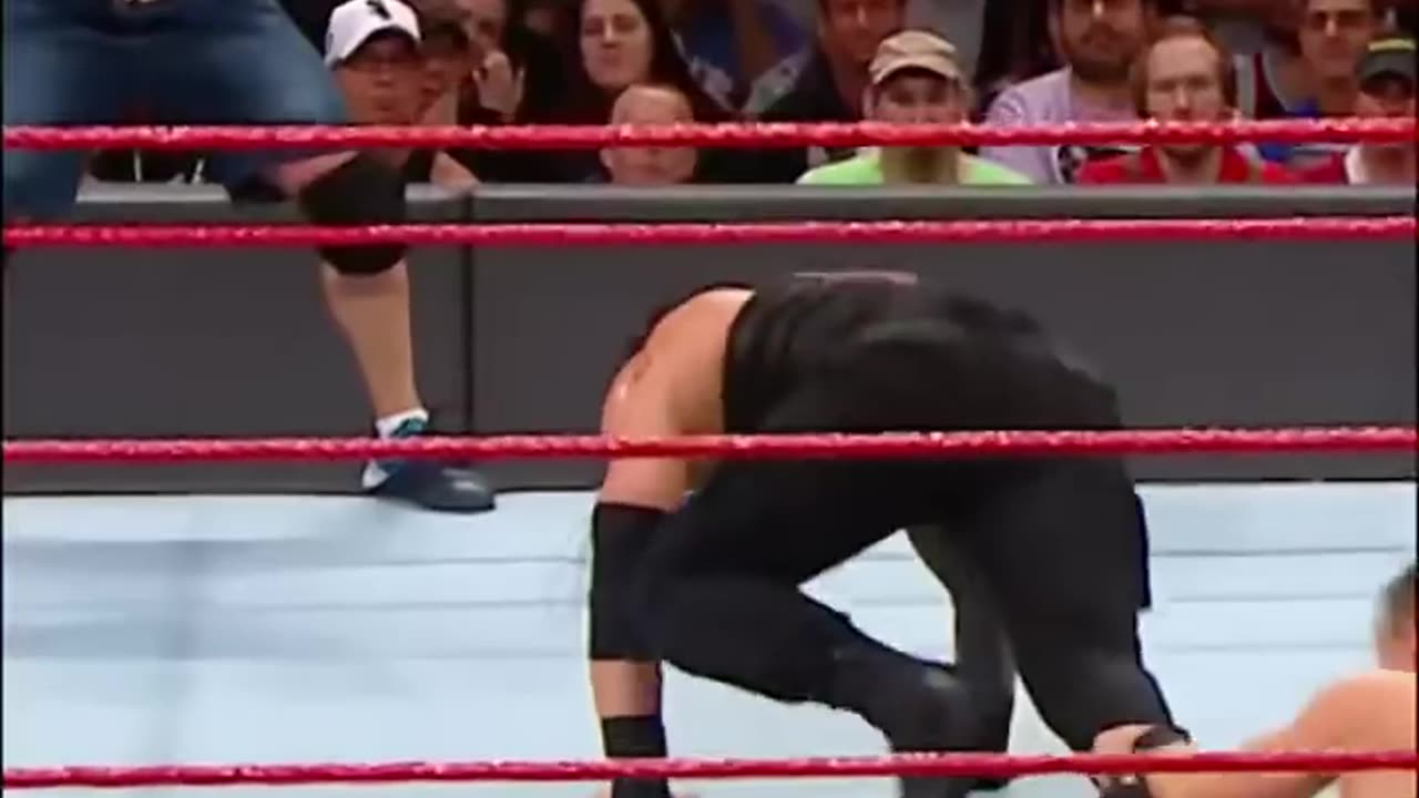 WWE fight joncena vs Roman ruins